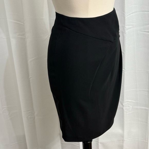 Zara Basic Women's Pencil Skirt, Front Pleat Detail, Side Zipper, Black, Size XL - Picture 3 of 7
